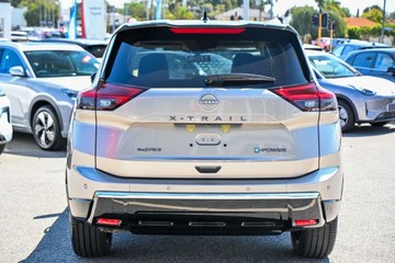 https://vehicle-cdn.autoleague.cloud/28159_3008219_4.jpg