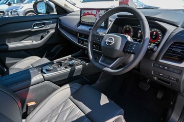 https://vehicle-cdn.autoleague.cloud/28159_3008219_7.jpg