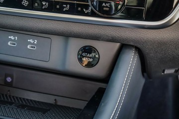https://vehicle-cdn.autoleague.cloud/28159_3012848_27.jpg