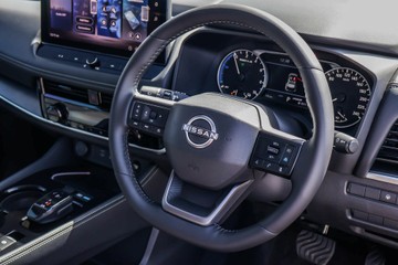 https://vehicle-cdn.autoleague.cloud/28159_3012848_30.jpg