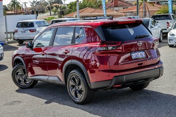 https://vehicle-cdn.autoleague.cloud/28159_3012848_5.jpg
