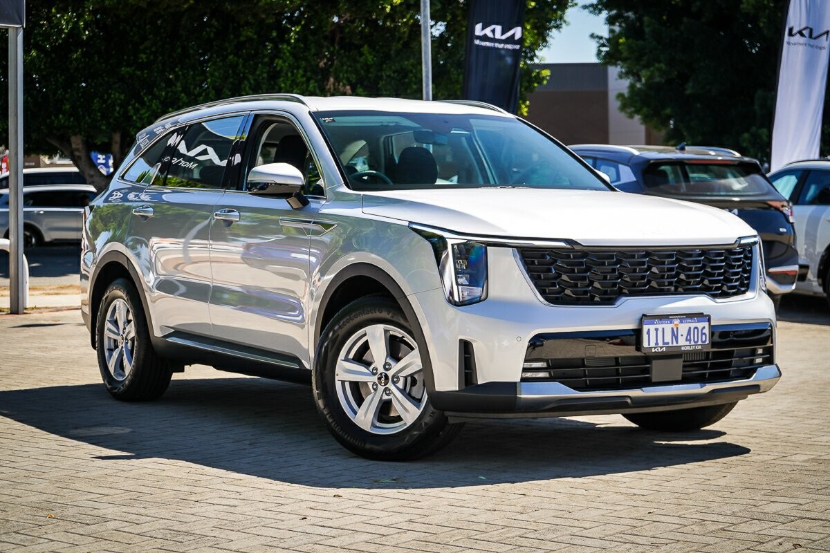 Kia Sorento image 1