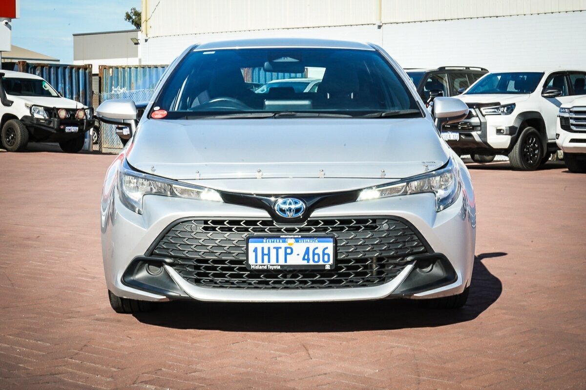 Toyota Corolla image 3