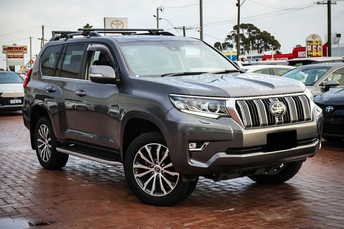 Toyota Landcruiser Prado image 1