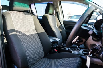 https://vehicle-cdn.autoleague.cloud/28166_11562318_12.jpg