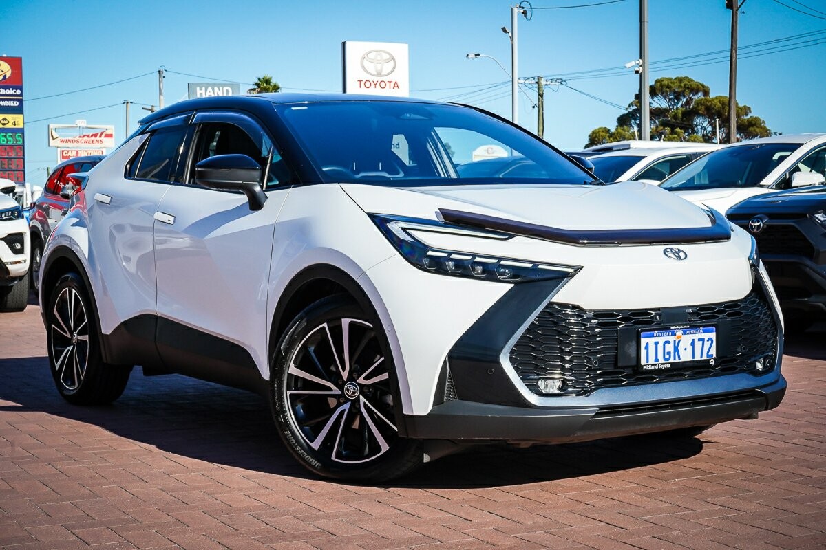 Toyota C-hr image 1