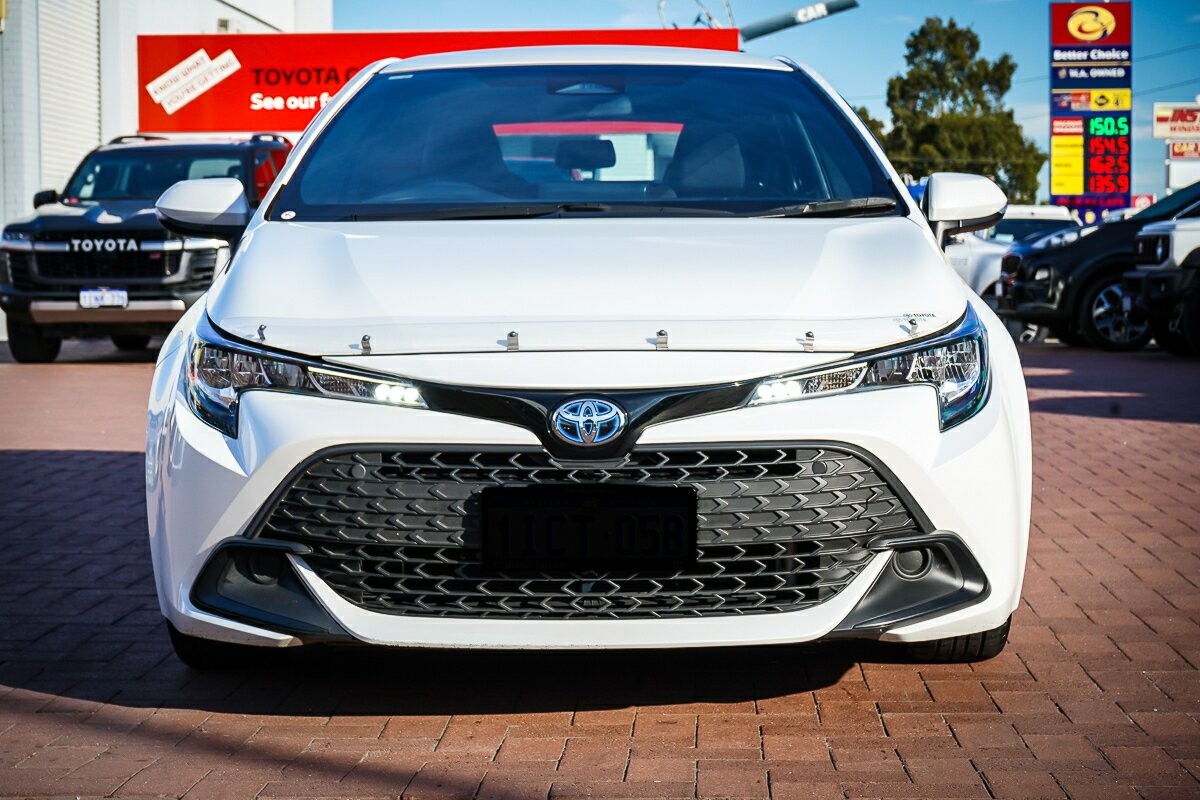 Toyota Corolla image 3