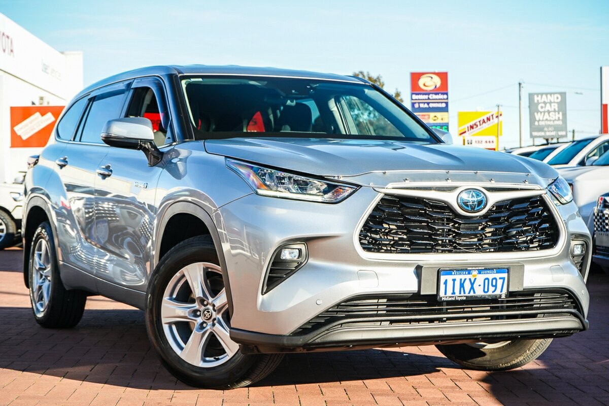 Toyota Kluger image 1