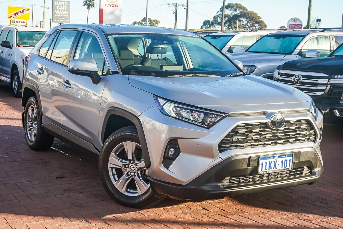 Toyota Rav4 image 1