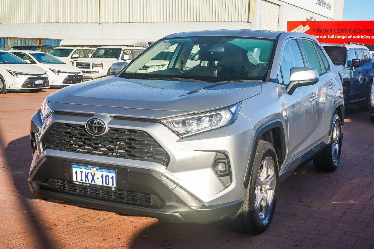 Toyota Rav4 image 4