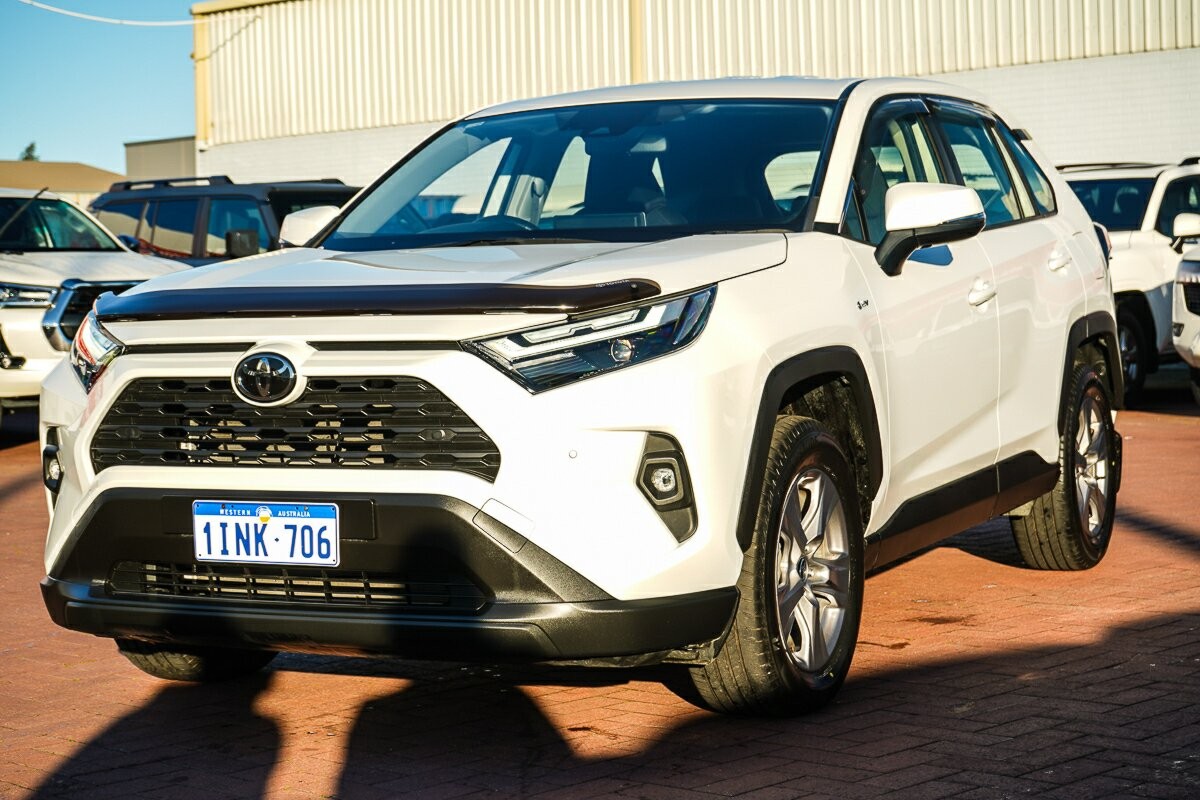 Toyota Rav4 image 4