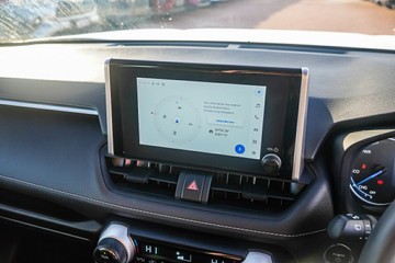 https://vehicle-cdn.autoleague.cloud/28166_12032439_17.jpg
