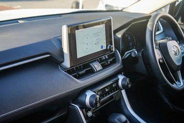 https://vehicle-cdn.autoleague.cloud/28166_12032439_21.jpg