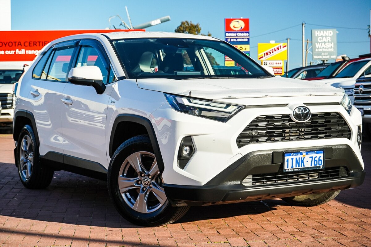 Toyota Rav4 image 1
