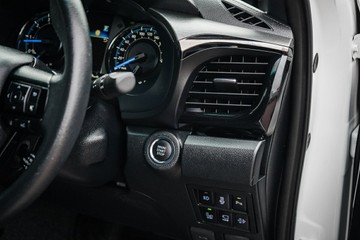 https://vehicle-cdn.autoleague.cloud/28166_12152237_20.jpg