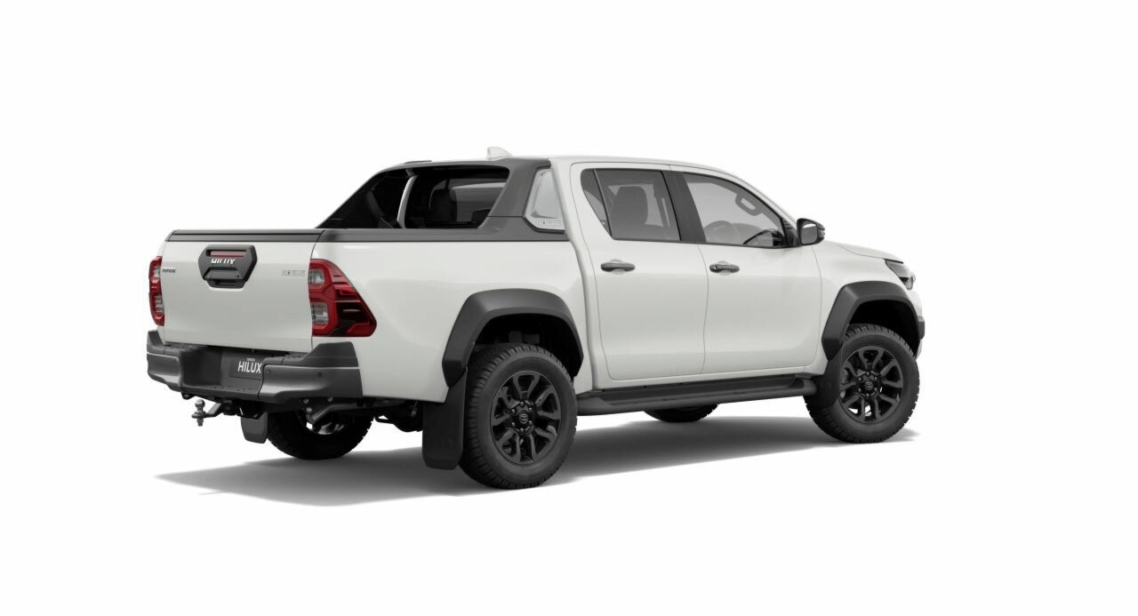Toyota Hilux image 3