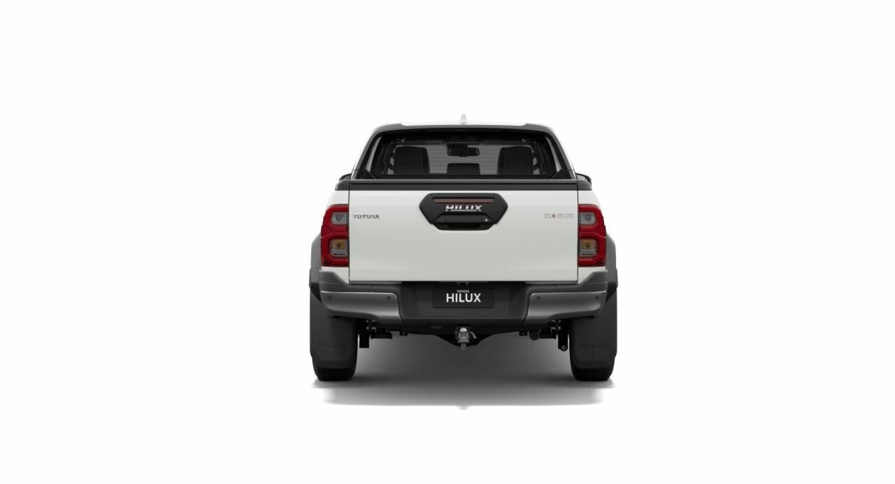 Toyota Hilux image 4