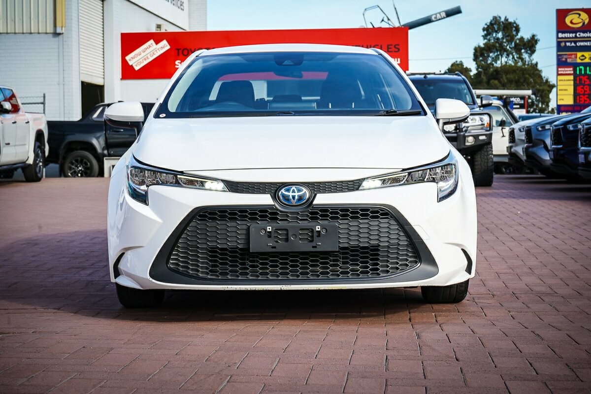 Toyota Corolla image 3