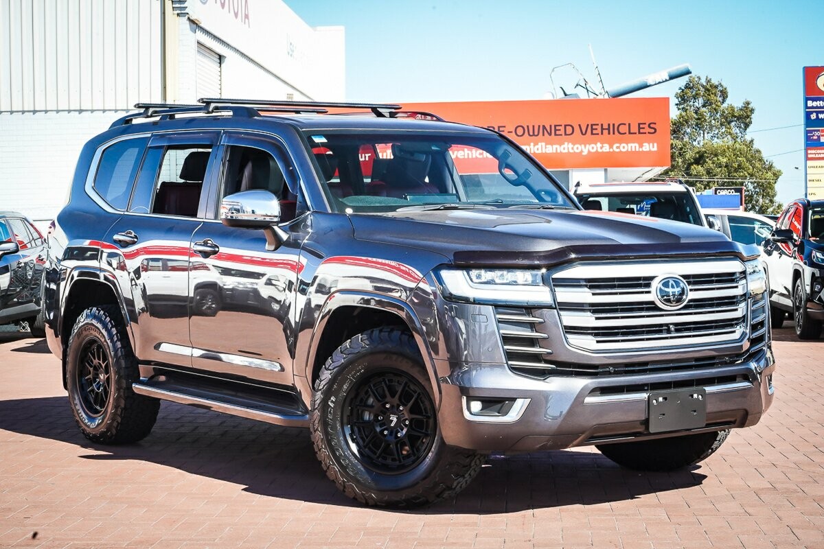 Toyota Landcruiser image 1
