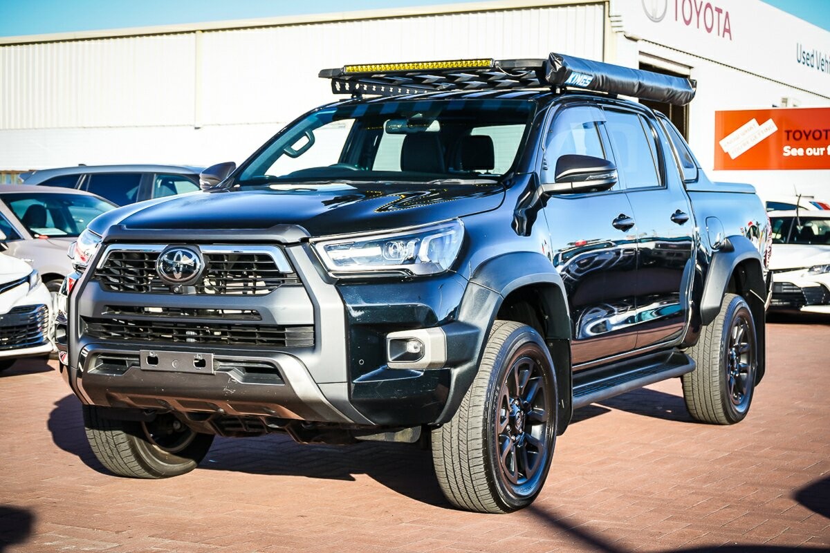 Toyota Hilux image 4