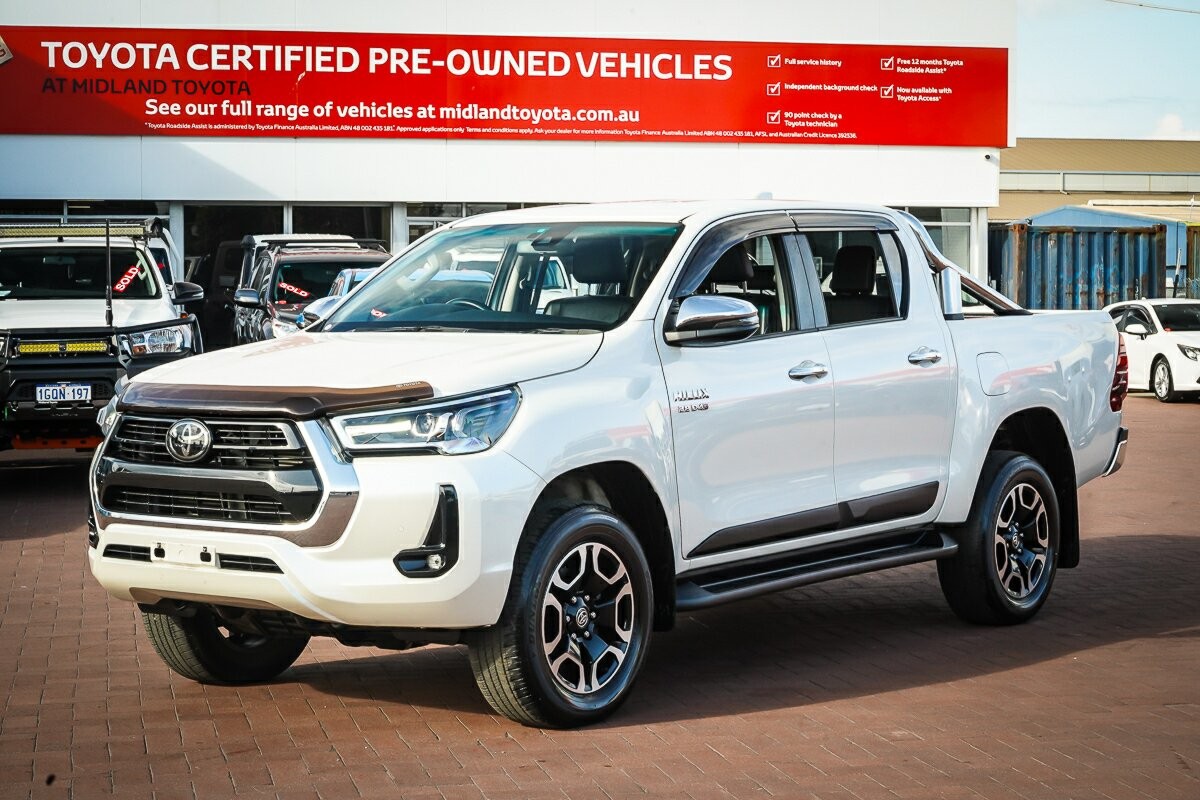 Toyota Hilux image 4