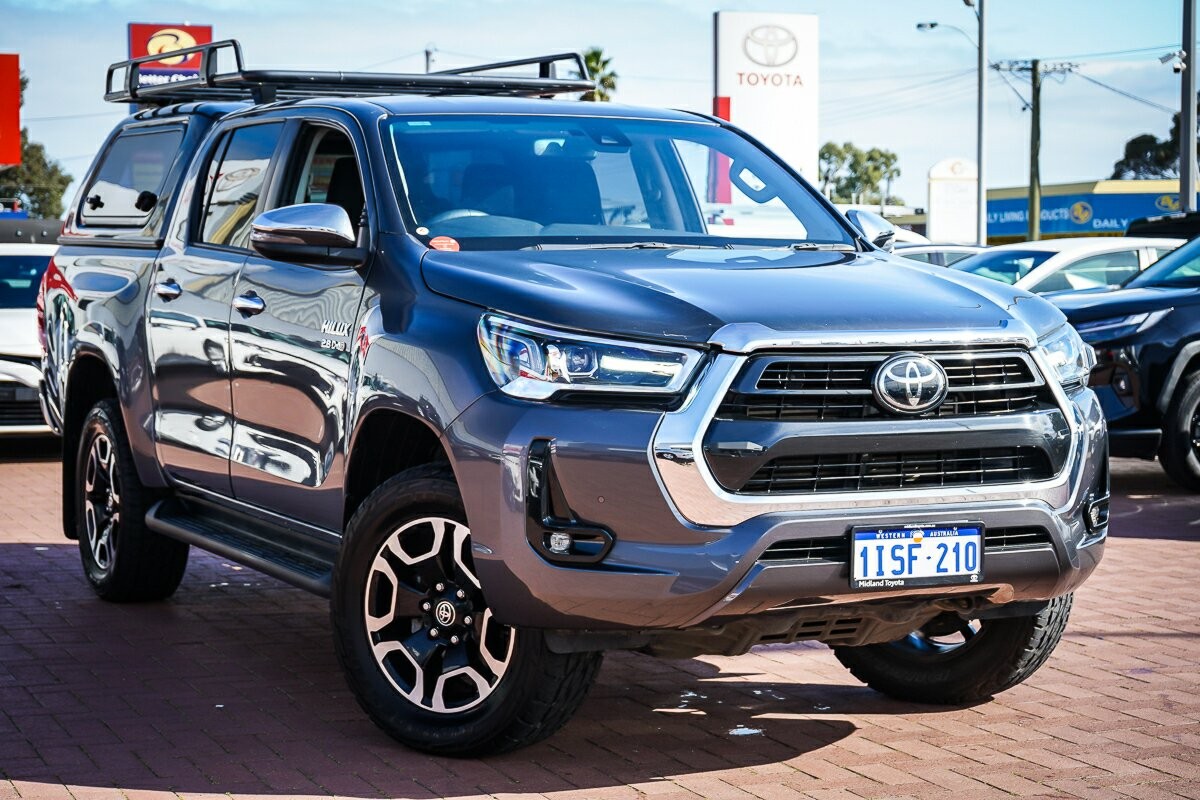 Toyota Hilux image 1