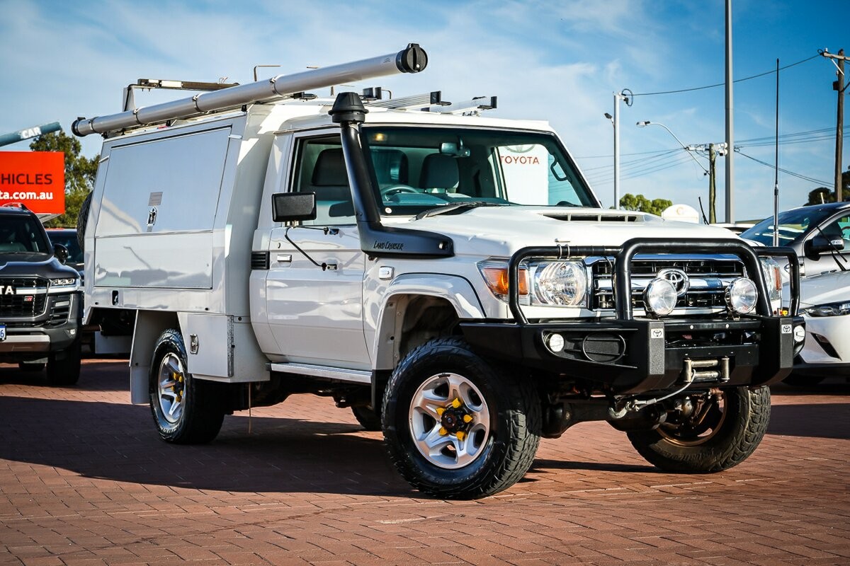 Toyota Landcruiser image 1