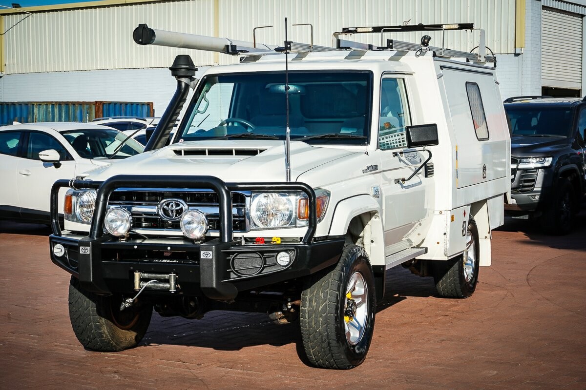 Toyota Landcruiser image 4