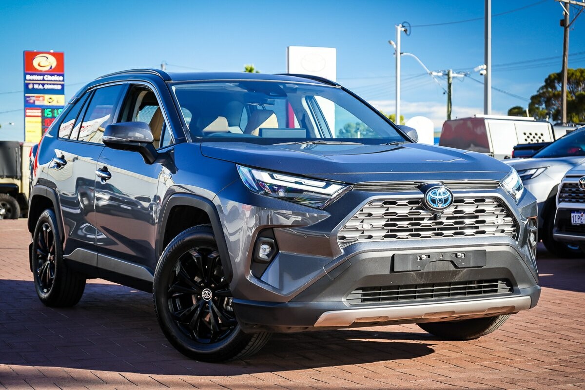 Toyota Rav4 image 1