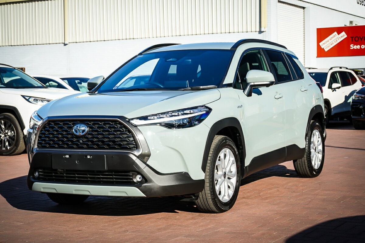Toyota Corolla Cross image 4