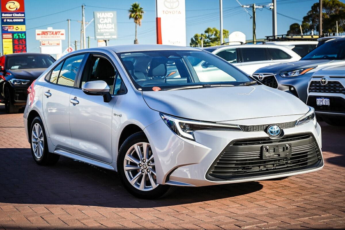 Toyota Corolla image 1