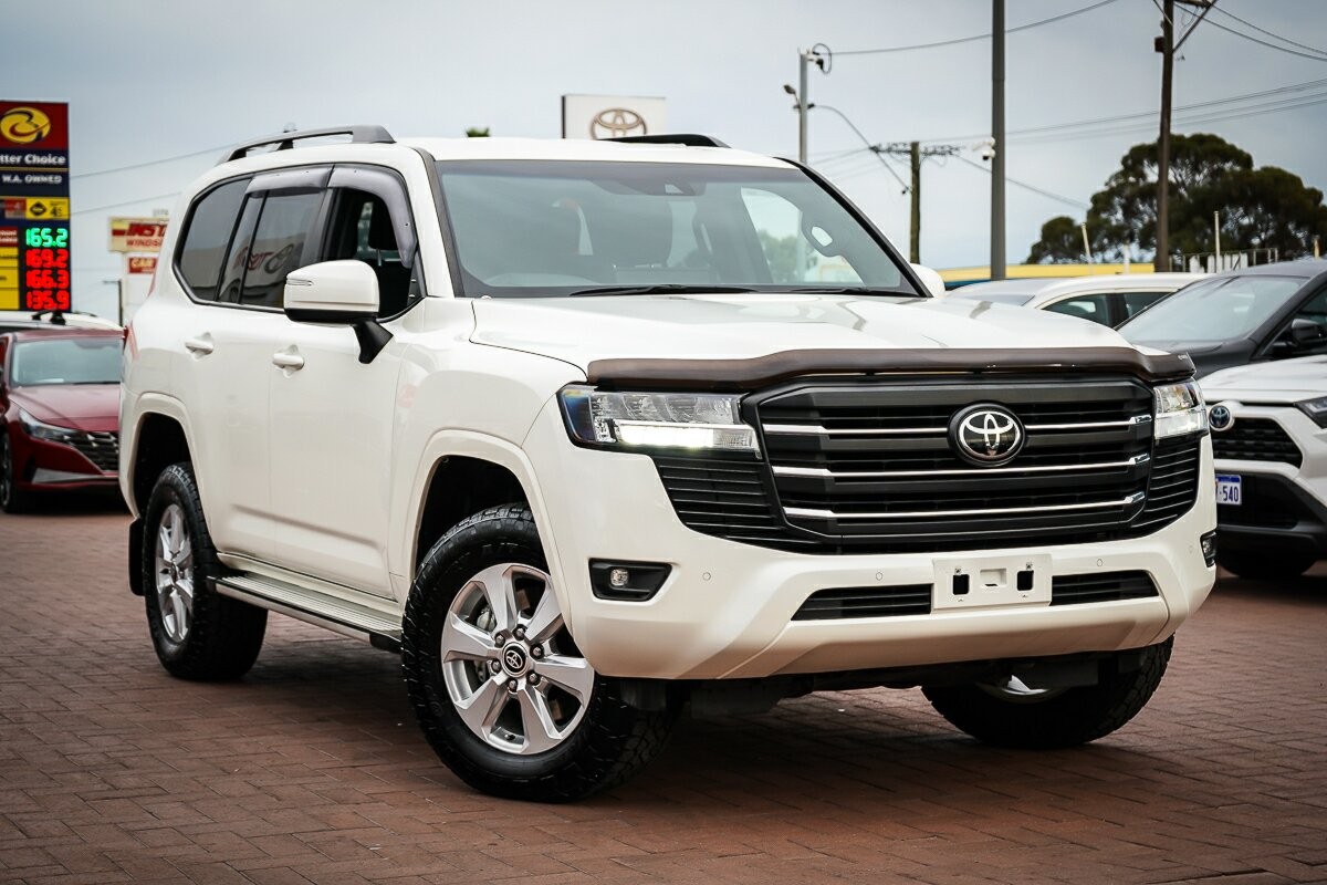 Toyota Landcruiser image 1