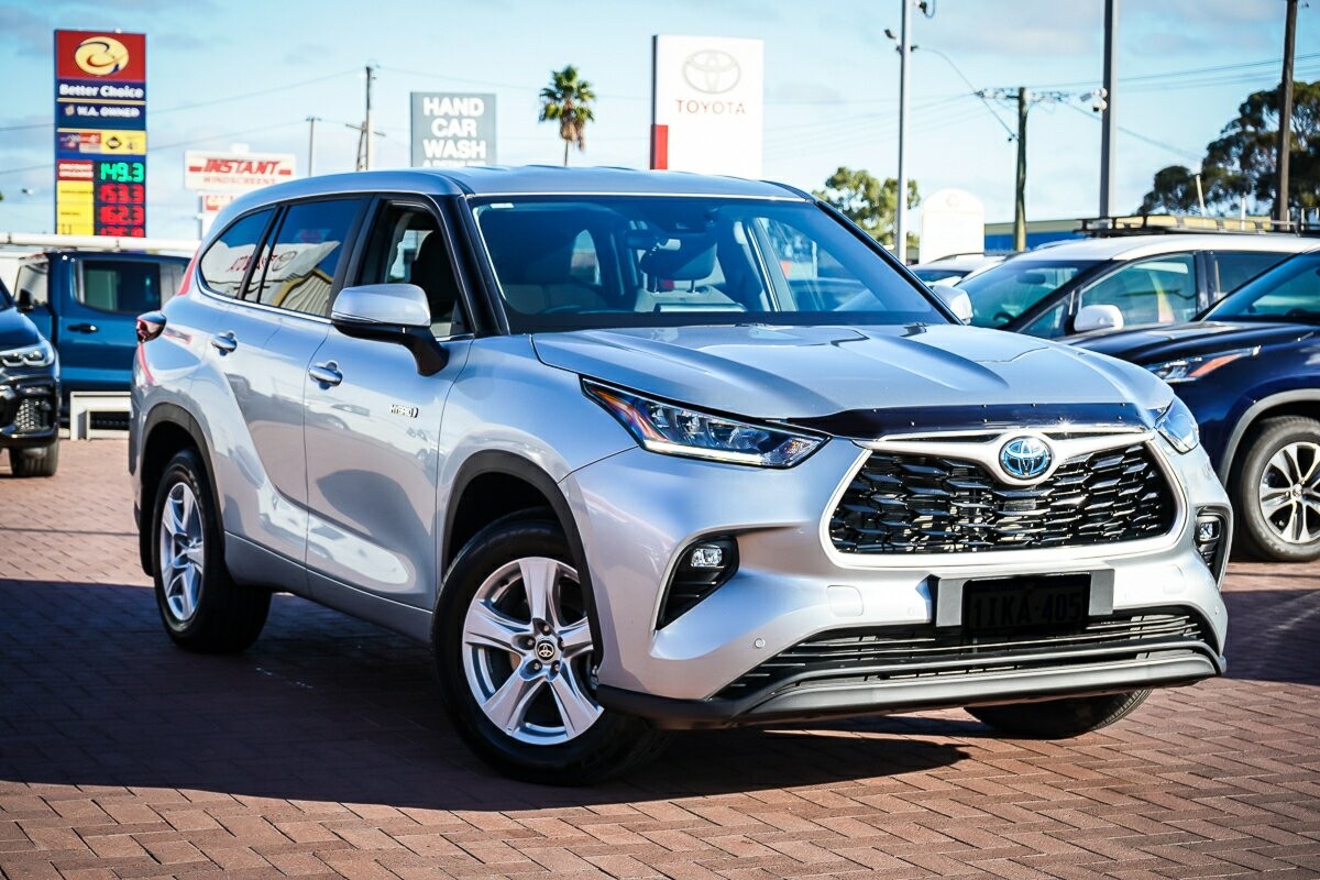Toyota Kluger image 1