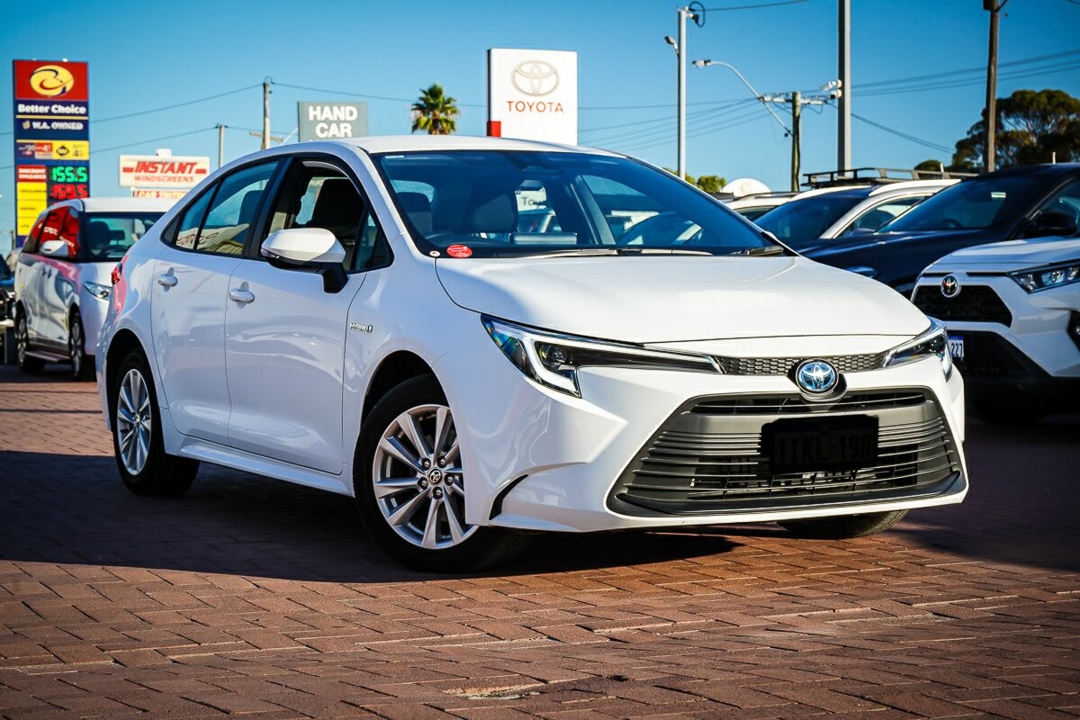 Toyota Corolla image 1