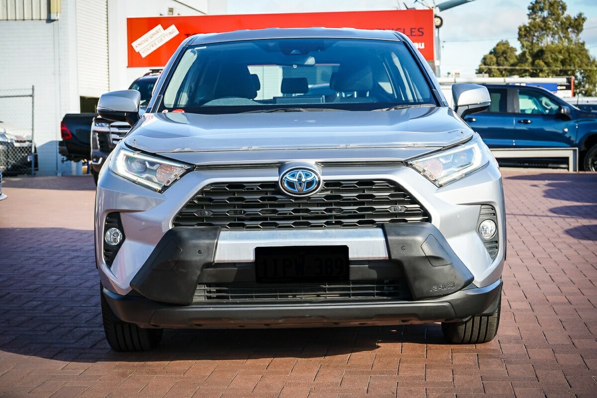 Toyota Rav4 image 3