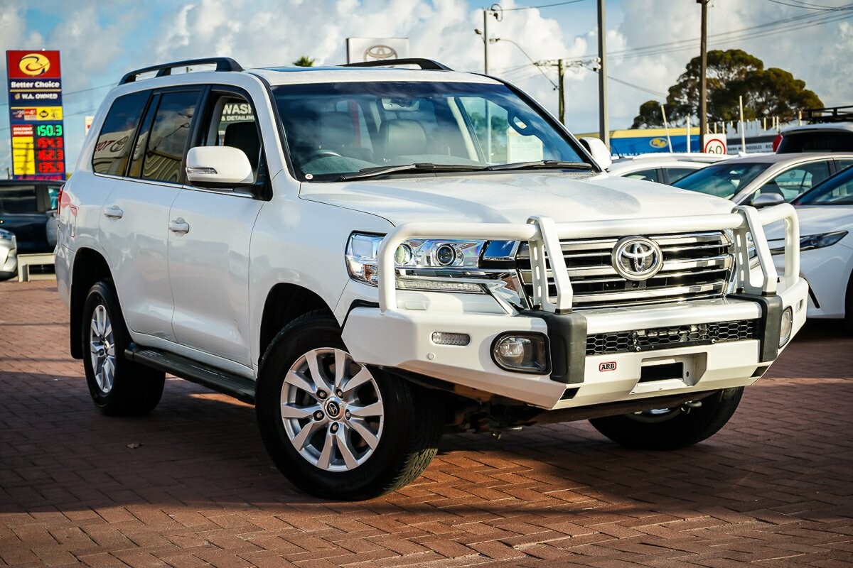 Toyota Landcruiser image 1