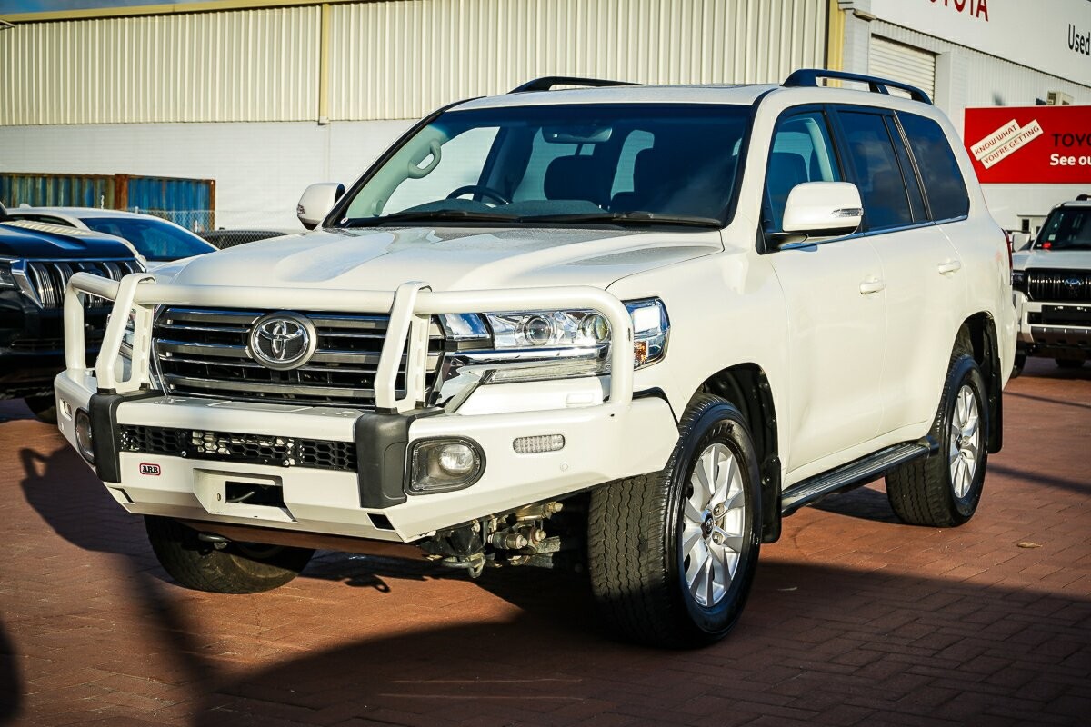 Toyota Landcruiser image 4