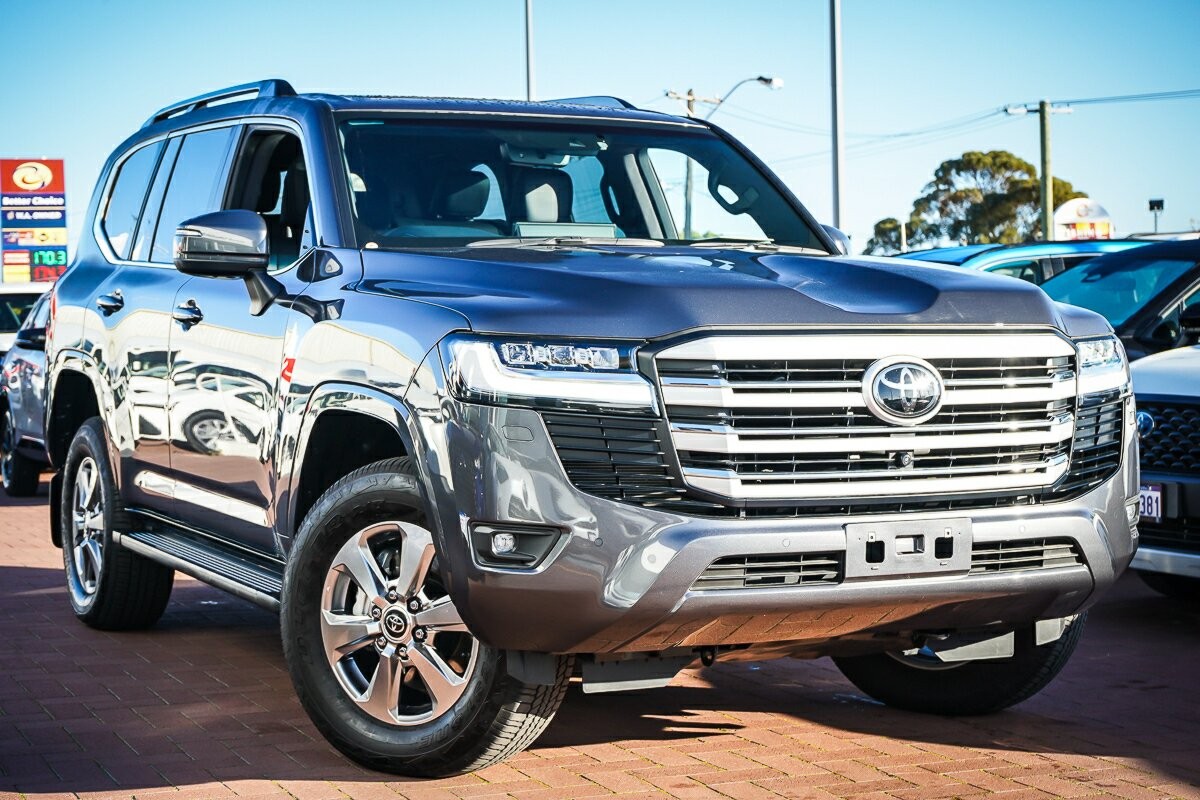 Toyota Landcruiser image 1