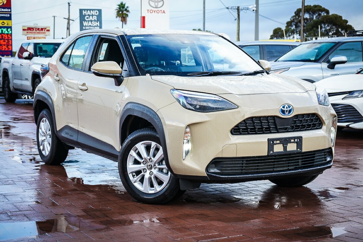 Toyota Yaris Cross image 1