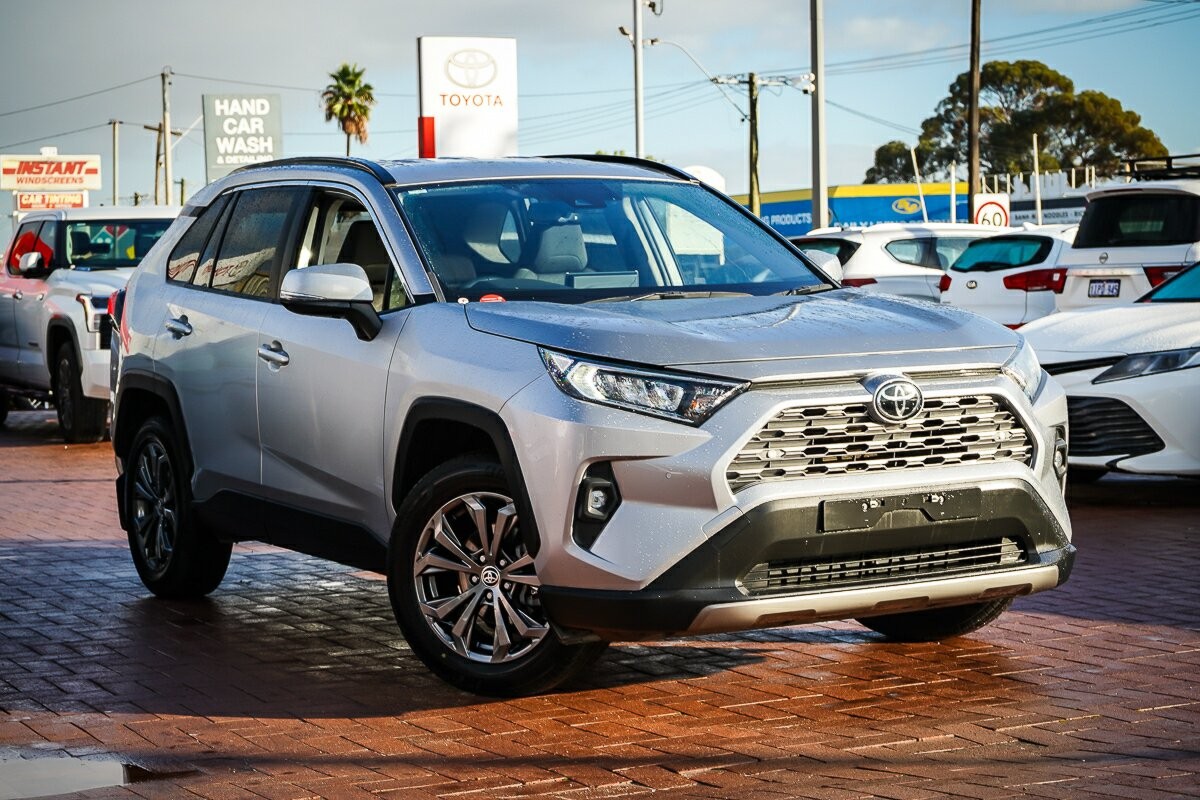 Toyota Rav4 image 1