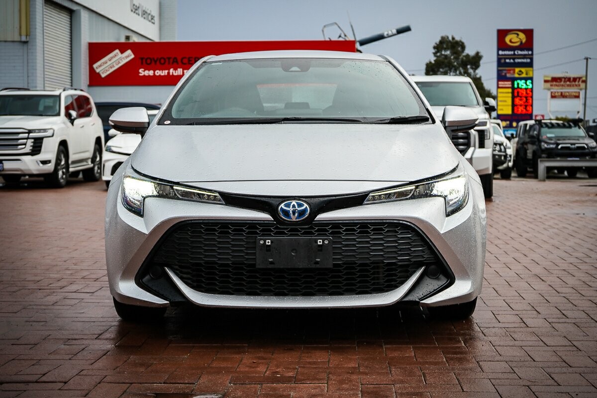 Toyota Corolla image 3