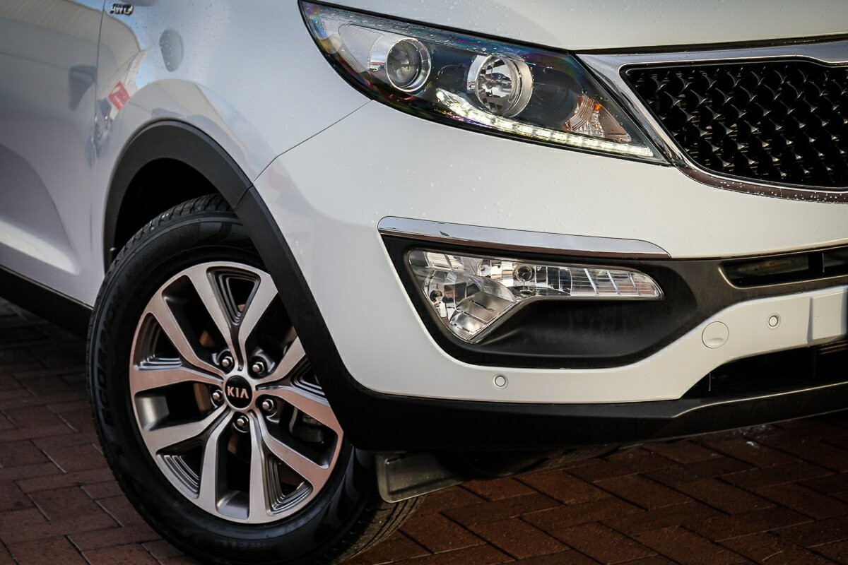Kia Sportage image 2