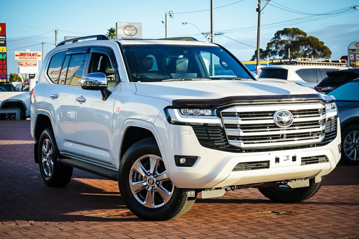 Toyota Landcruiser image 1