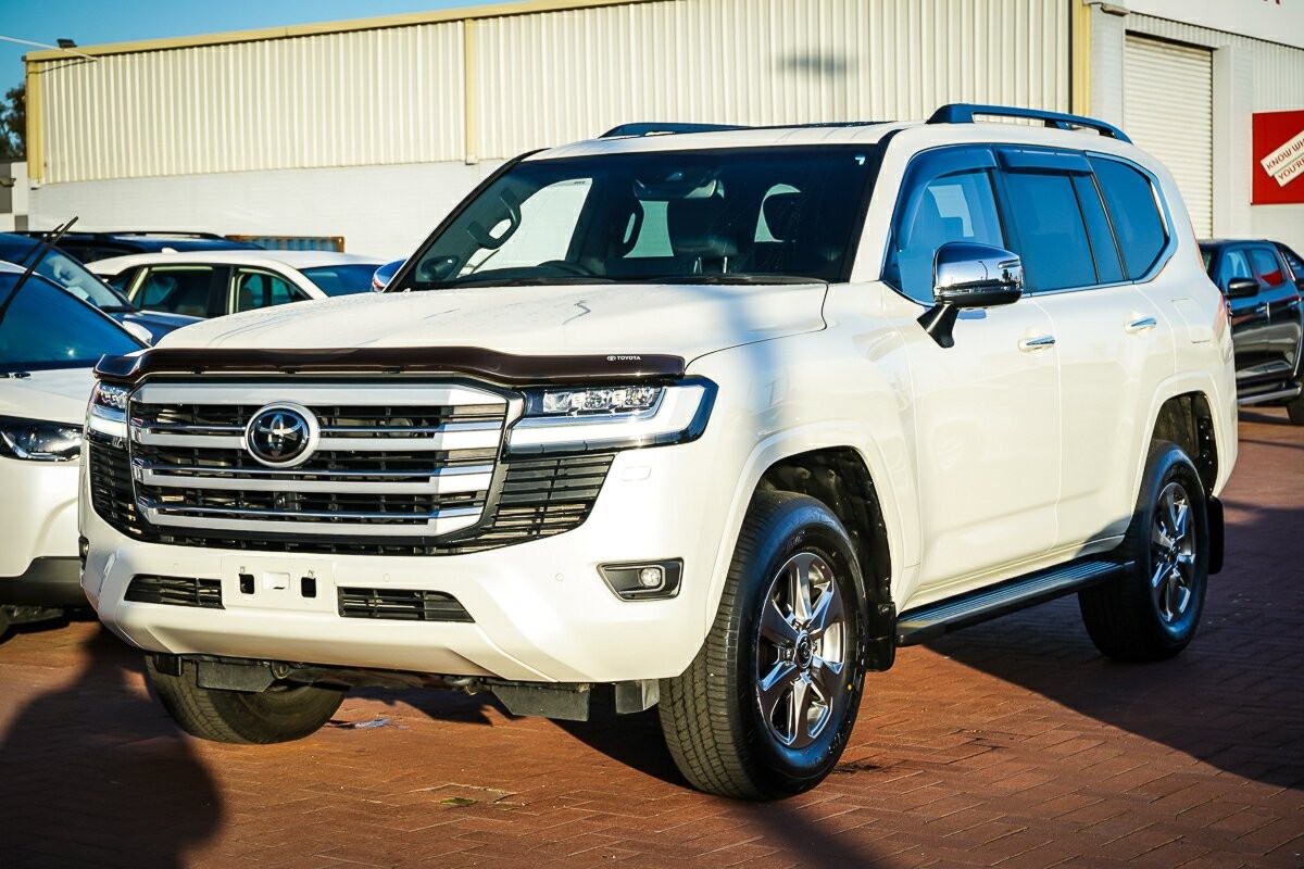 Toyota Landcruiser image 4
