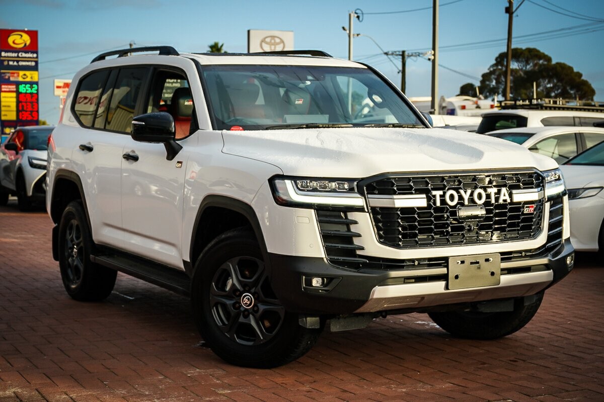 Toyota Landcruiser image 1