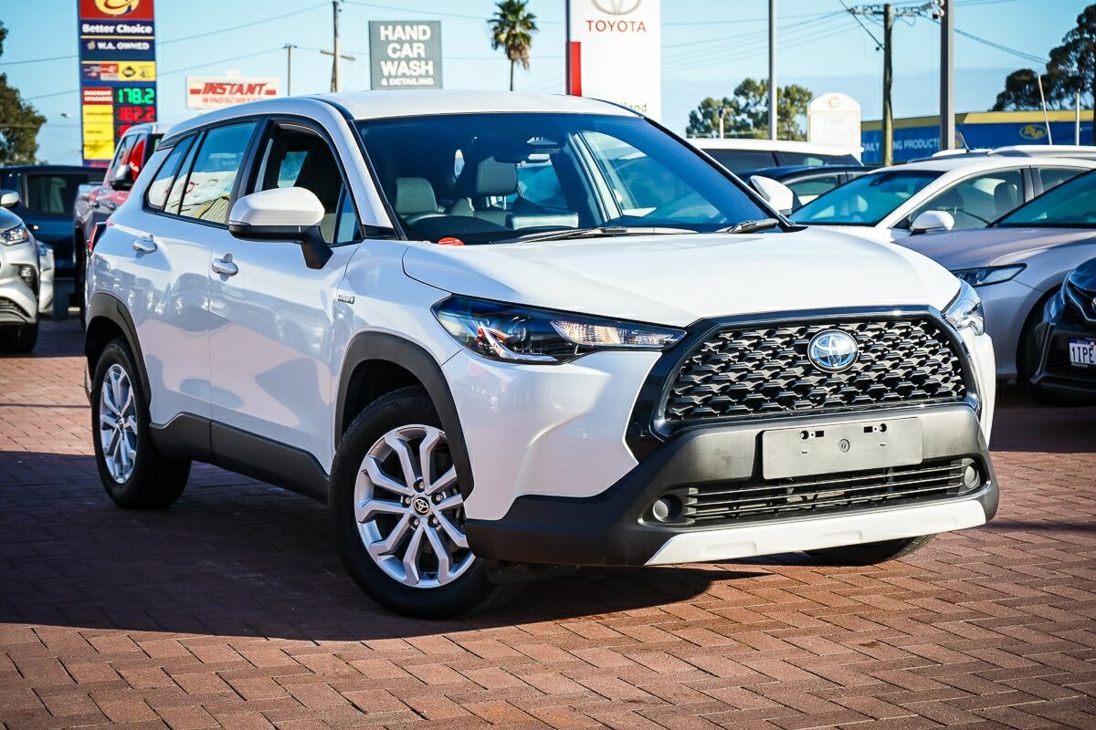 Toyota Corolla Cross image 1