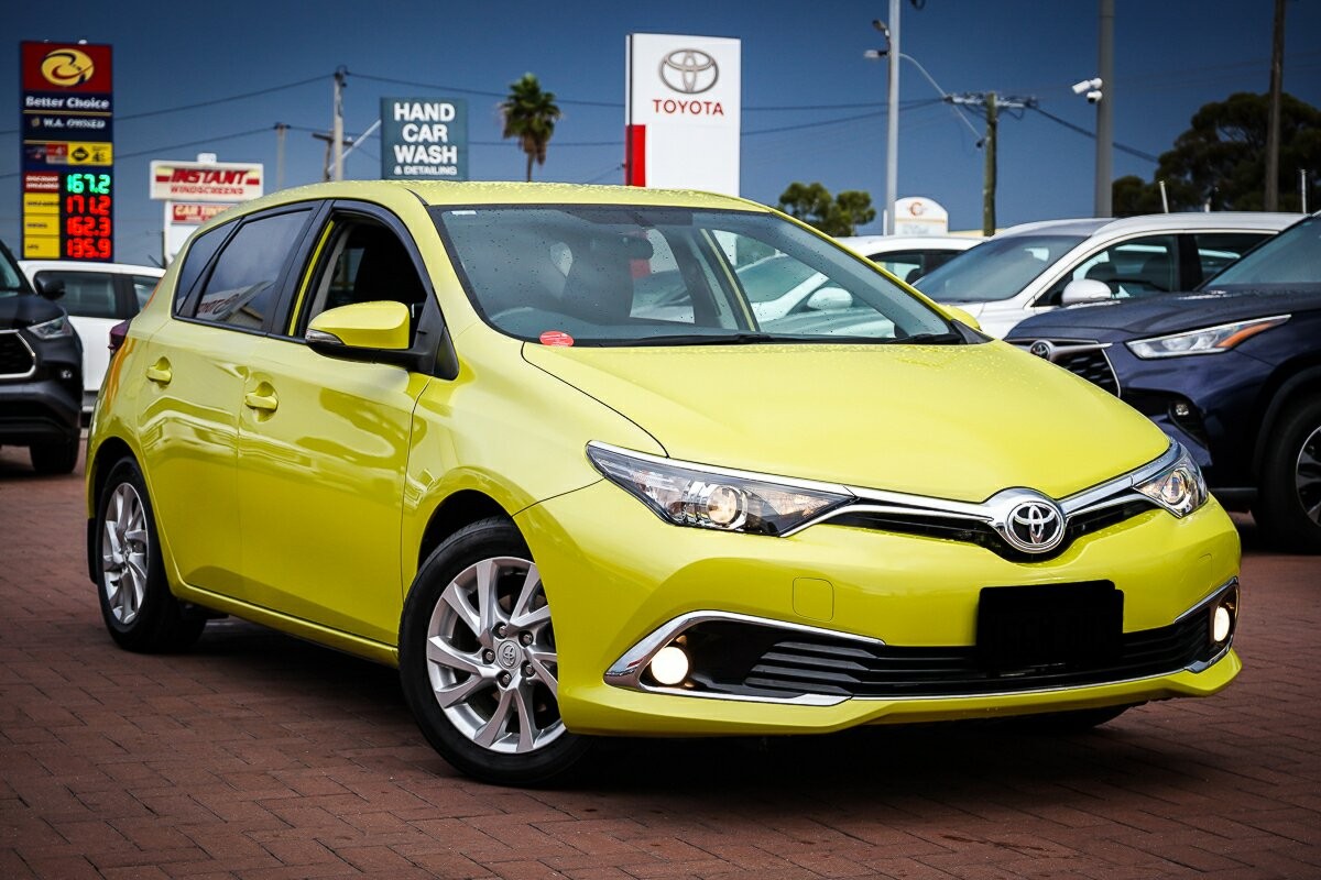 Toyota Corolla image 1