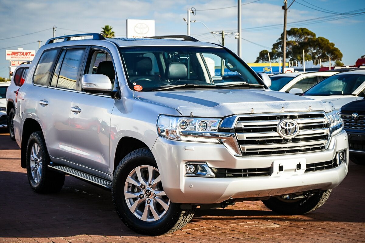 Toyota Landcruiser image 1
