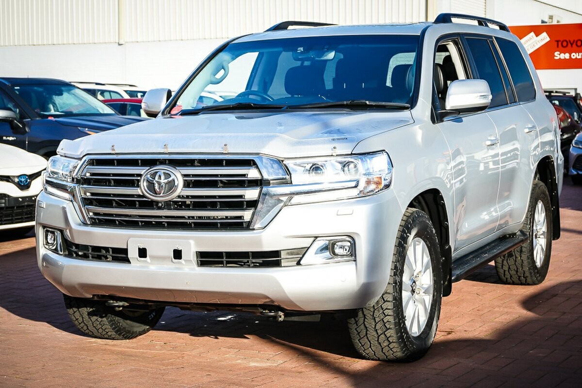 Toyota Landcruiser image 4