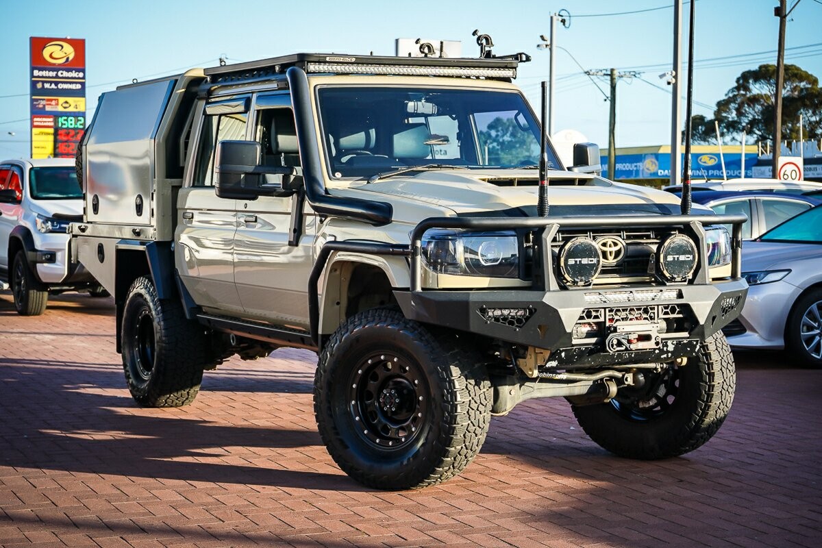 Toyota Landcruiser image 1